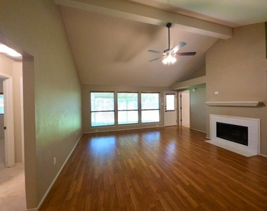 1604 Copperhead Cv - Photo Thumbnail 6