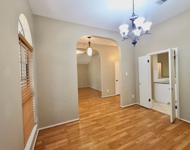 1604 Copperhead Cv - Photo Thumbnail 12