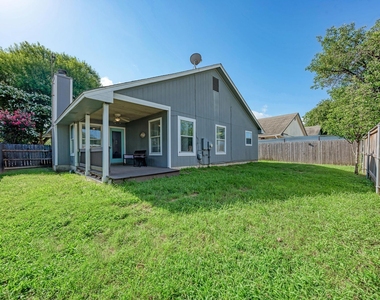2022 Balsam Way - Photo Thumbnail 32