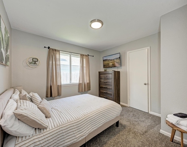 2022 Balsam Way - Photo Thumbnail 26