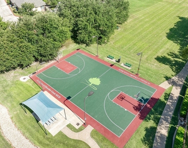 2022 Balsam Way - Photo Thumbnail 39
