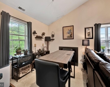 3143 Charing Cross - Photo Thumbnail 12