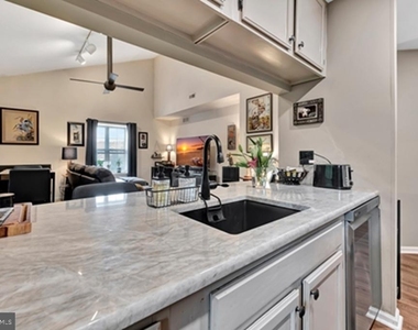 3143 Charing Cross - Photo Thumbnail 9