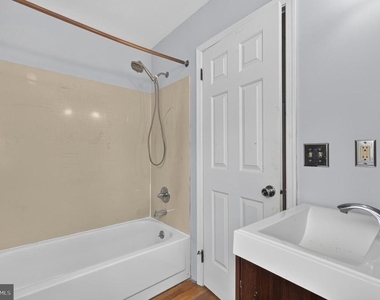 2400 Baynard Boulevard - Photo Thumbnail 22