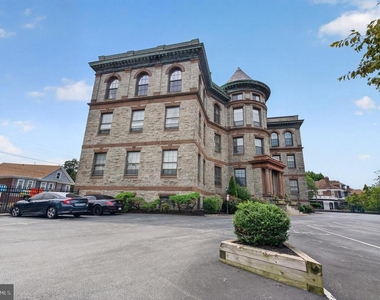 2400 Baynard Boulevard - Photo Thumbnail 24