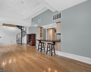 2400 Baynard Boulevard - Photo Thumbnail 11
