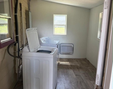 21840 Ann Showers Dr - Photo Thumbnail 7