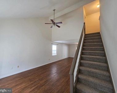 9 Gristmill Drive - Photo Thumbnail 26