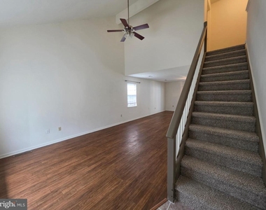 9 Gristmill Drive - Photo Thumbnail 25