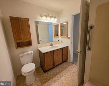 9 Gristmill Drive - Photo Thumbnail 19