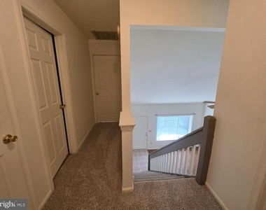 9 Gristmill Drive - Photo Thumbnail 10