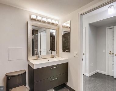 631 D Street Nw - Photo Thumbnail 16