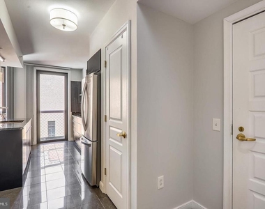631 D Street Nw - Photo Thumbnail 13