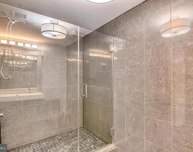631 D Street Nw - Photo Thumbnail 14