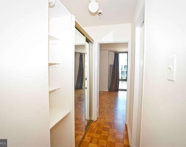 950 25th Street Nw - Photo Thumbnail 11