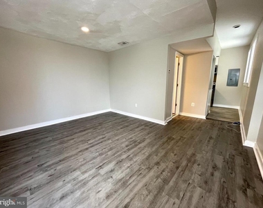 819 12th Street Ne - Photo Thumbnail 1