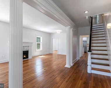 4226 Ellicott Street Nw - Photo Thumbnail 4
