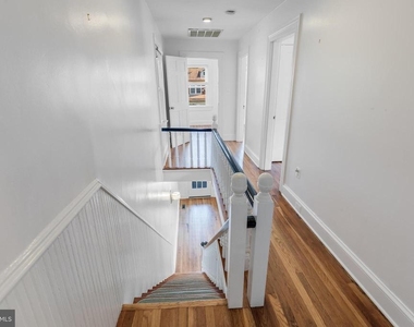 4226 Ellicott Street Nw - Photo Thumbnail 13