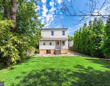 4226 Ellicott Street Nw - Photo Thumbnail 25