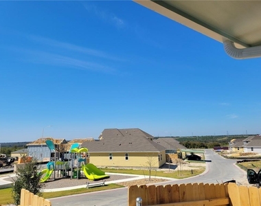 9717 Grapevine Leaf Dr - Photo Thumbnail 22