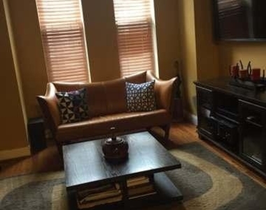 820 K Street Ne - Photo Thumbnail 2
