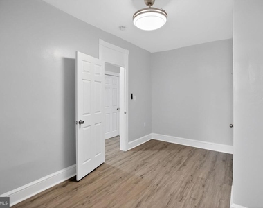 1221 I Street Ne - Photo Thumbnail 17