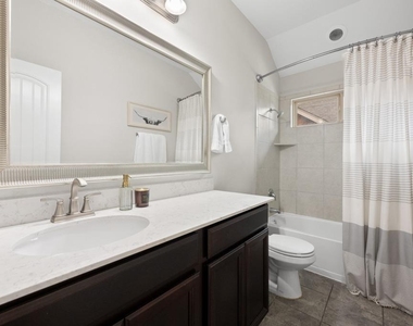 18404 Deleon Bayou Ln - Photo Thumbnail 16