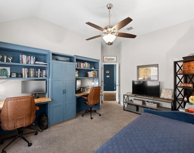 18404 Deleon Bayou Ln - Photo Thumbnail 14