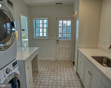 4643 16th Street Nw - Photo Thumbnail 4