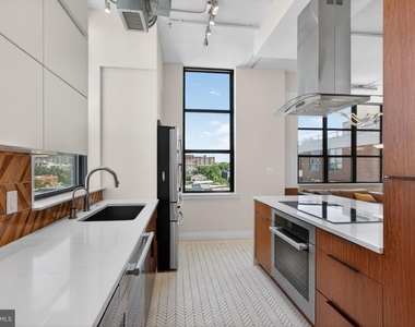 2020 12th Street Nw - Photo Thumbnail 5