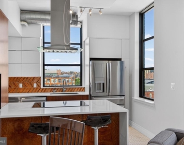 2020 12th Street Nw - Photo Thumbnail 3