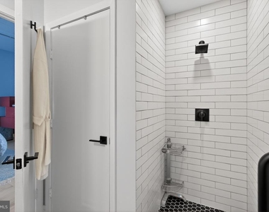 2020 12th Street Nw - Photo Thumbnail 22