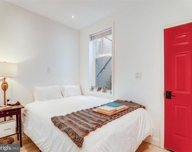 202 F Street Ne - Photo Thumbnail 9