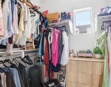 1411 Town Creek Dr - Photo Thumbnail 9
