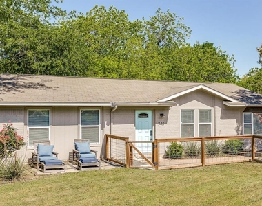 748 Wales Way - Photo Thumbnail 1