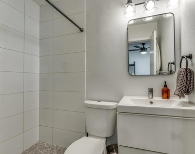 748 Wales Way - Photo Thumbnail 11