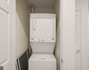 35 Rhode Island Avenue Nw - Photo Thumbnail 26