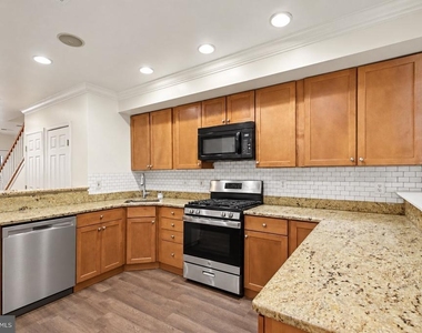 35 Rhode Island Avenue Nw - Photo Thumbnail 7