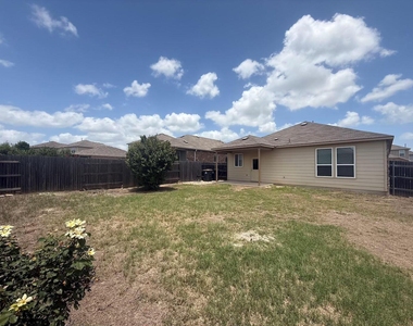 352 Martha Dr - Photo Thumbnail 31