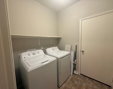 352 Martha Dr - Photo Thumbnail 29