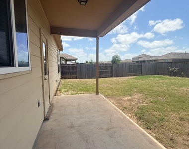 352 Martha Dr - Photo Thumbnail 30