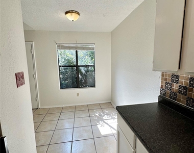 4322 Gillis St - Photo Thumbnail 8