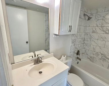 4322 Gillis St - Photo Thumbnail 22