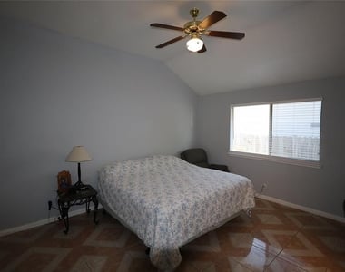 7003 Apperson St - Photo Thumbnail 15