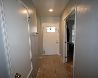 7003 Apperson St - Photo Thumbnail 12