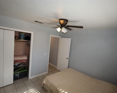 7003 Apperson St - Photo Thumbnail 10