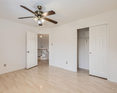 3001 Rainy River Dr - Photo Thumbnail 18