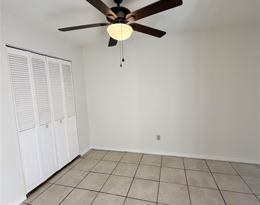 4322 Gillis St - Photo Thumbnail 8