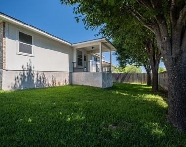645 Fort Thomas Pl - Photo Thumbnail 25