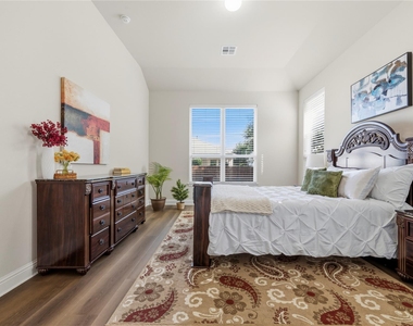 4106 Rainy Creek Ln - Photo Thumbnail 8